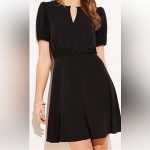 NWT Loft Black Flounce Dress With Keyhole Top Size 4